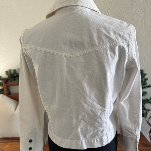 Jacket - Picture 2 of 3